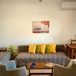 Liza's Apartman *